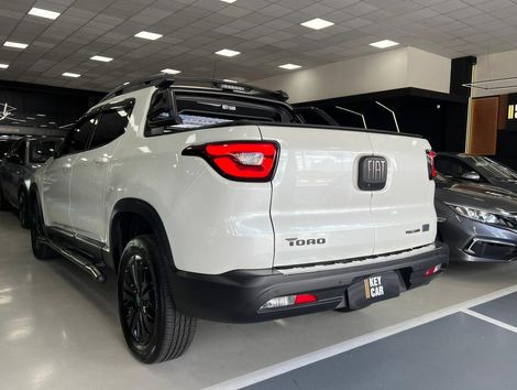 Fiat Toro Volcano 1.3 T270 4x2 Flex Aut.