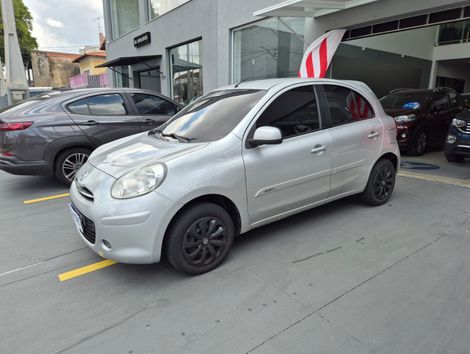 Nissan MARCH S 1.0 16V Flex Fuel 5p