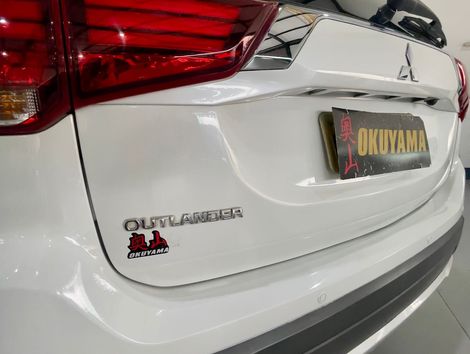 Mitsubishi OUTLANDER 2.0 16V 160cv Aut.