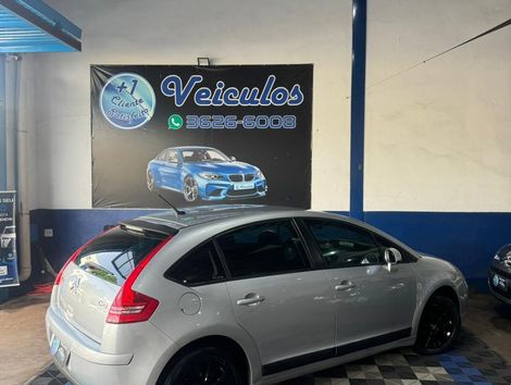 Citroën C4 GLX 2.0 Flex 16V 5p Mec.