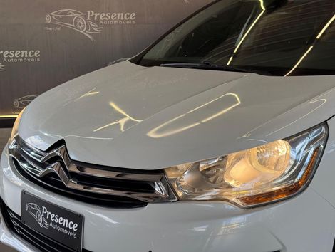 Citroën C4 LOUNGE Tendance 2.0 Flex 4p Aut.