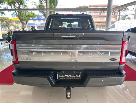 Ford F-150 Platinum 4x4 5.0 V8