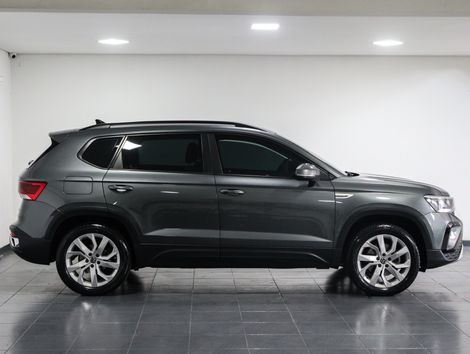 VolksWagen TAOS Comfortline 1.4 250 TSI Flex Aut.