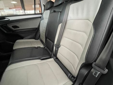 VolksWagen TIGUAN Allspac 250 TSI 1.4 Flex