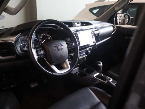 Toyota Hilux CD SRV 4x4 2.8 TDI Diesel Aut.