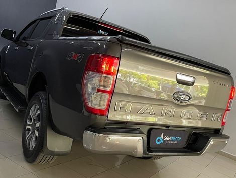 Ford Ranger Limited 3.2 4x4 CD Diesel Aut.