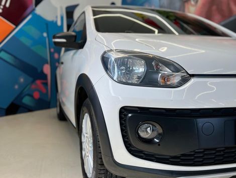 VolksWagen up! track 1.0 Total Flex 12V 5p