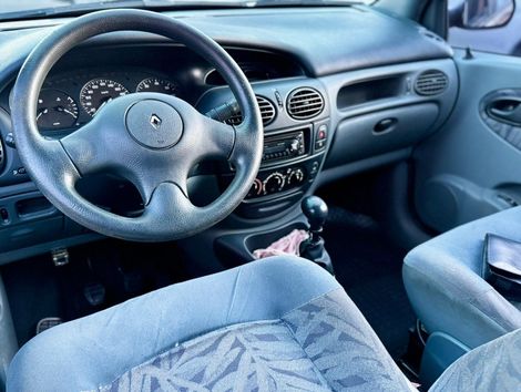 Renault Scénic RT 2.0