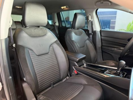 Jeep Commander Limited T270 1.3 TB Flex Aut.