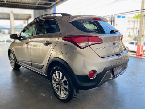 Hyundai HB20X Premium 1.6 Flex 16V Aut.