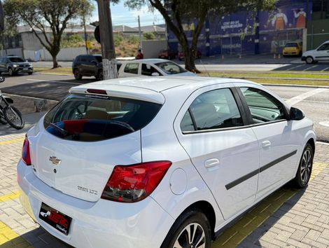 Chevrolet ONIX HATCH LTZ 1.4 8V FlexPower 5p Mec.