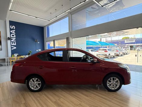 Nissan VERSA SV 1.6 16V FlexStart 4p Mec.