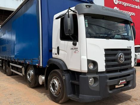 VOLKSWAGEN 24-280 E Constel. 6x2 2p (diesel)(E5)