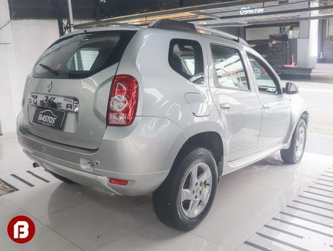 Renault DUSTER Dynamique 4x4 2.0 Hi-Flex 16V Mec