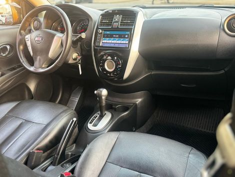Nissan VERSA SL 1.6 16V FlexStart 4p Aut.