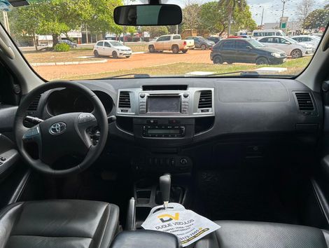 Toyota Hilux CD SRV D4-D 4x4 3.0 TDI Diesel Aut