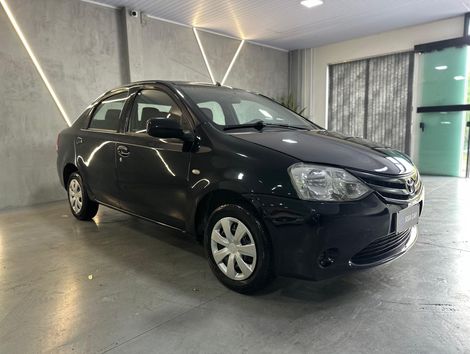 Toyota ETIOS XS Sedan1.5 Flex 16V 4p Mec.