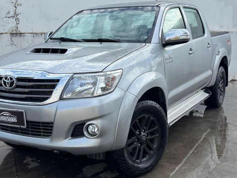 Toyota Hilux CD SRV D4-D 4x4 3.0 TDI Diesel Aut