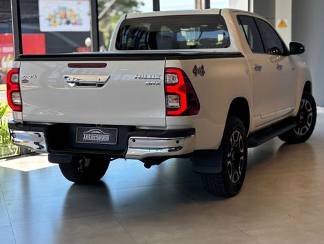 Toyota Hilux CD SRX 4x4 2.8 TDI 16V Diesel Aut.