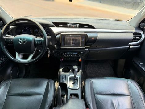 Toyota Hilux CD SRV 4x4 2.8 TDI Diesel Aut.