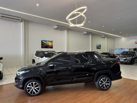 Fiat Strada Volcano 1.3 Flex 8V CD