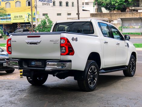 Toyota Hilux CD SRX 4x4 2.8 TDI 16V Diesel Aut.
