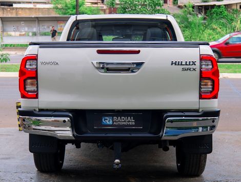 Toyota Hilux CD SRX 4x4 2.8 TDI 16V Diesel Aut.