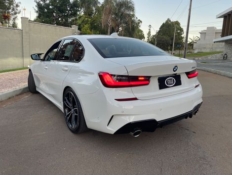 BMW 320i