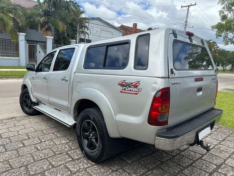 Toyota Hilux CD SRV D4-D 4x4 3.0 TDI Diesel Aut