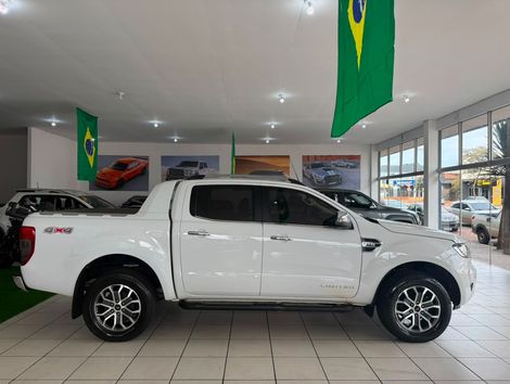 Ford Ranger Limited 3.2 4x4 CD Diesel Aut.