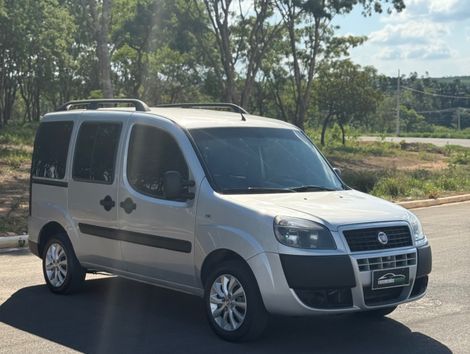 Fiat Doblo ESSENCE 1.8 Flex 16V 5p