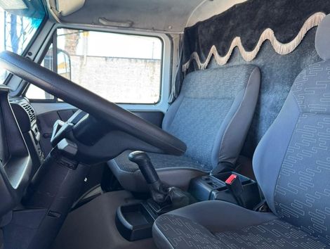 VOLKSWAGEN 10-160 E Delivery 2p (diesel)(E5)