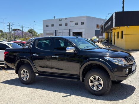 Mitsubishi L200 Triton Sport HPE 2.4 CD Diesel Aut.