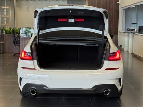 BMW 330e M Sport 2.0 Turbo Aut. (Híbrido)