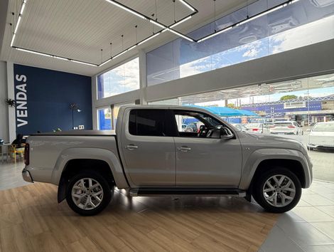 VolksWagen AMAROK Highline CD 3.0 4x4 TB Dies. Aut.