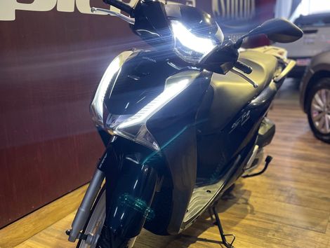 HONDA SH 150i/DLX