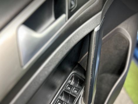 VolksWagen Golf Comfortline 1.4 TSI 140cv Aut.