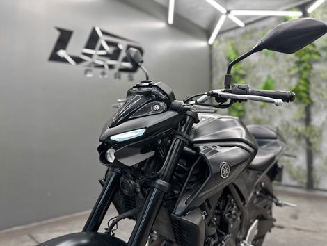 YAMAHA MT-03 321/ABS