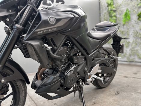 YAMAHA MT-03 321/ABS