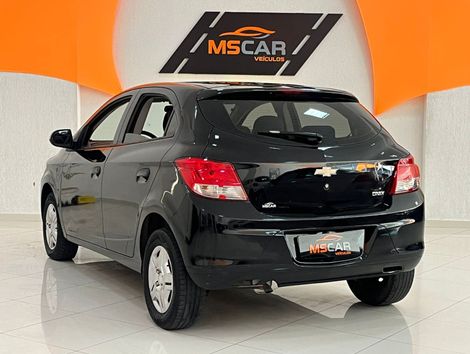 Chevrolet ONIX HATCH LS 1.0 8V FlexPower 5p Mec.