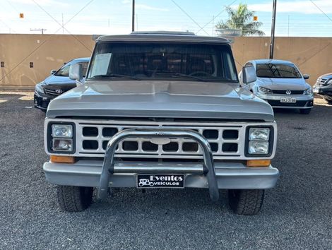Ford F-1000 S. S. Diesel / S.S. Diesel Turbo