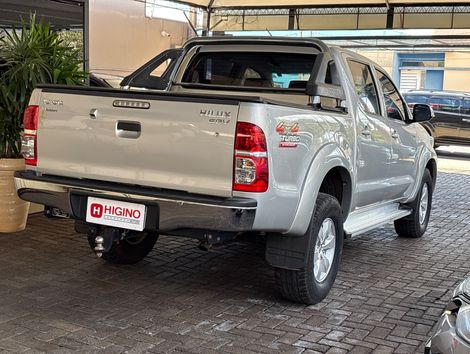 Toyota Hilux CD SRV D4-D 4x4 3.0 TDI Diesel Aut