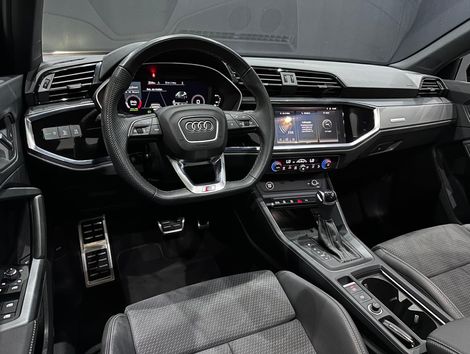 Audi Q3 SPB Perf. Black 2.0 TFSI Tipt. Quat.