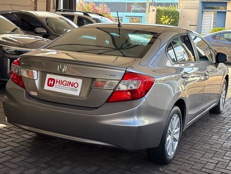 Honda Civic Sedan LXS 1.8/1.8 Flex 16V Aut. 4p