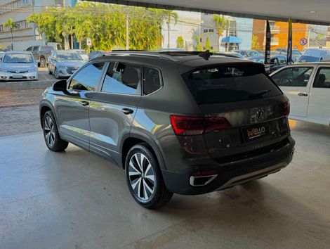 VolksWagen TAOS Highline 1.4 250 TSI Flex Aut.