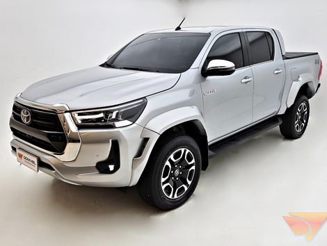 Toyota Hilux CD SRX Plus 4x4 2.8 TDI Die. Aut.