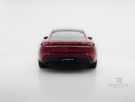 Porsche Taycan 4S (Elétrico)