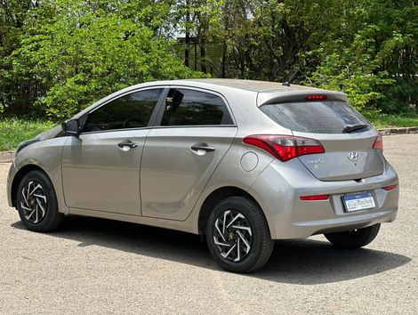 Hyundai HB20 Unique 1.0 Flex 12V Mec.