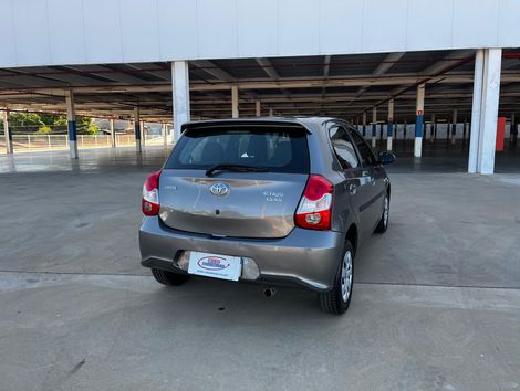 Toyota ETIOS XS 1.5 Flex 16V 5p Mec.