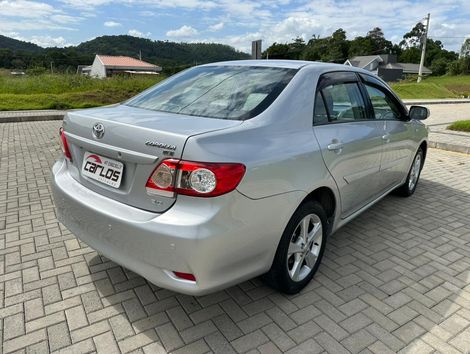 Toyota Corolla XEi 2.0 Flex 16V Aut.